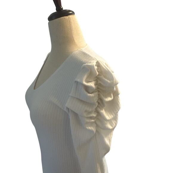 MNG cream puffed ruched shoulder v-neck stretch long sleeve top sz M - Picture 4 of 5